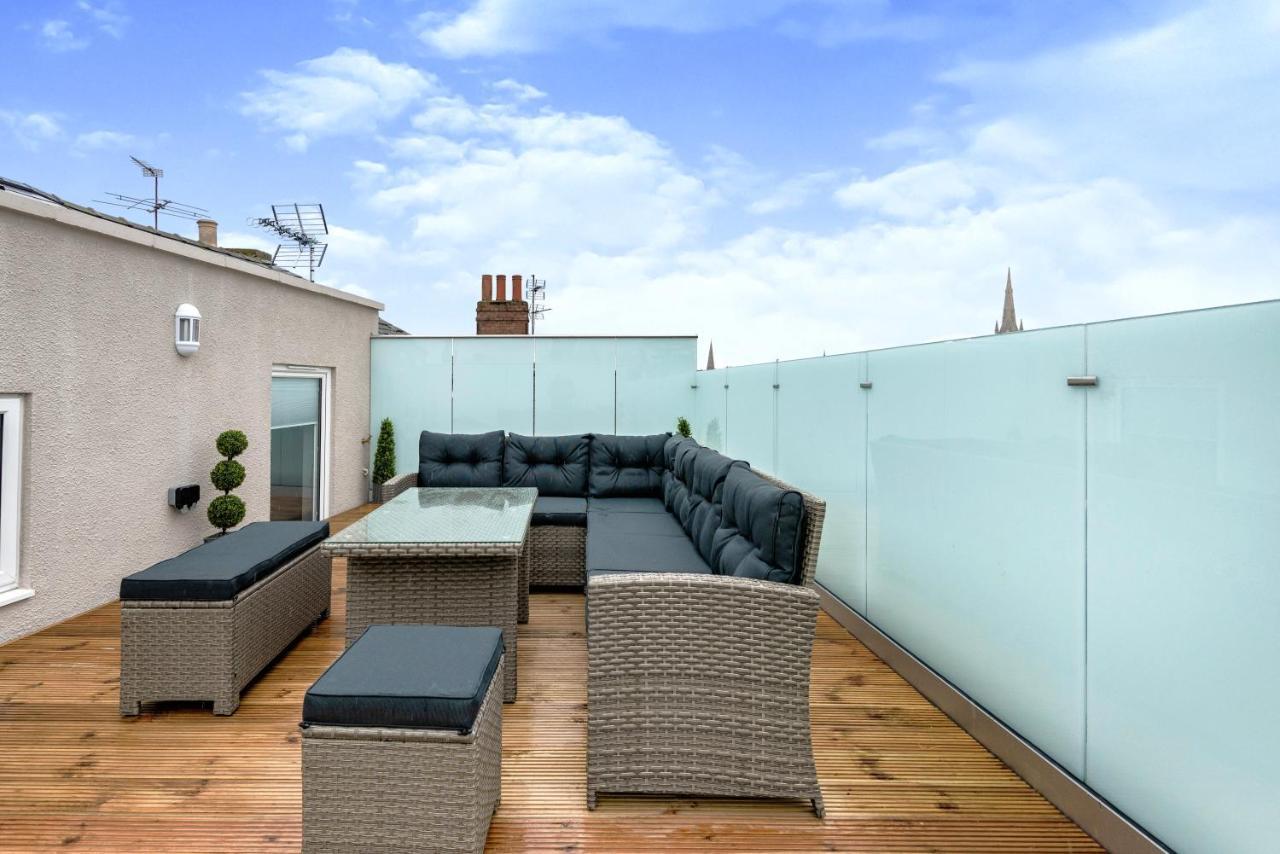 The Burton Penthouse By Fortuna Property Cheltenham Exterior photo